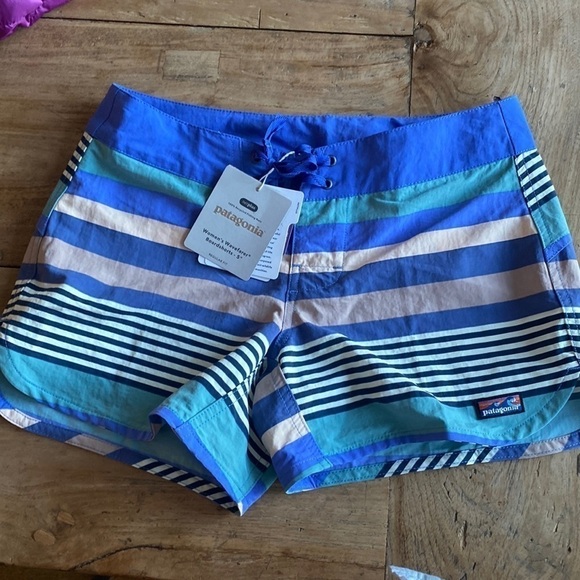 NEW! Patagonia Wavefarer Boardshorts NWT Women's Size 2 - Picture 4 of 11